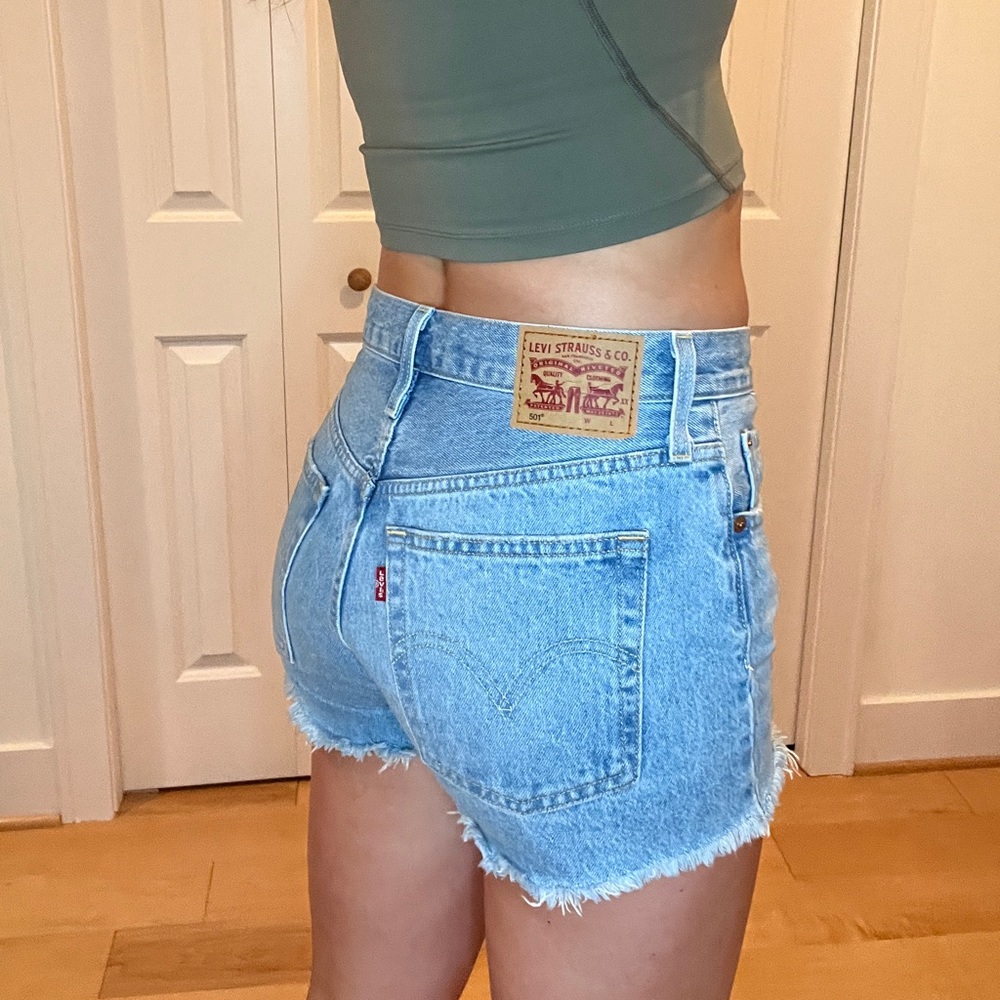 Levi’s 501 Original Shorts Size 26